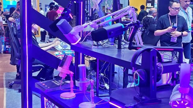 从ASMR麦克风到RGB灯饰直播和电竞成中国电子消费品出海新